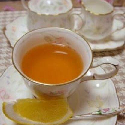 mimiさんこんばんは～♪
紅茶があったのを思い出した～♪柑橘系合いますね♪美味しい紅茶で素敵なティータイムを過ごせましたよ(*´꒳`*)